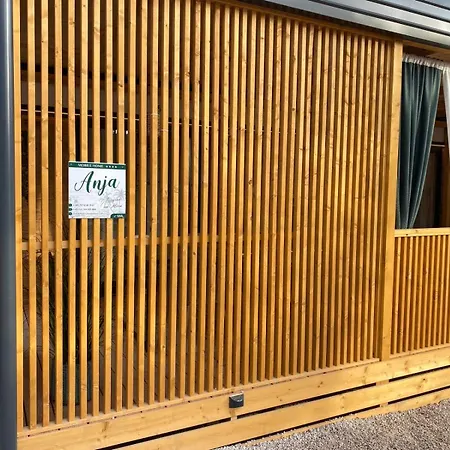 Semesterbostad Mobile Anja