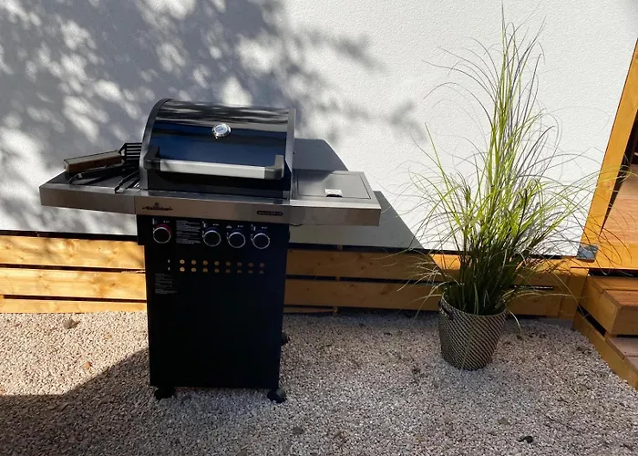 Mobile Anja בית נופש ביוגראד נה מורו