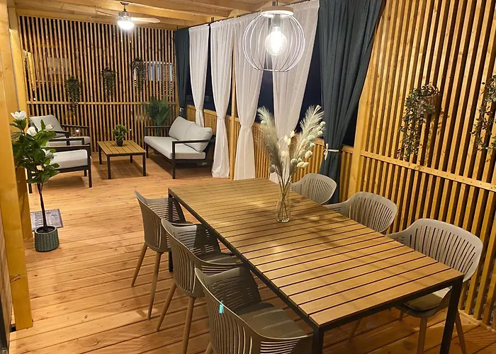 Mobile Anja Vikendica Biograd Na Moru